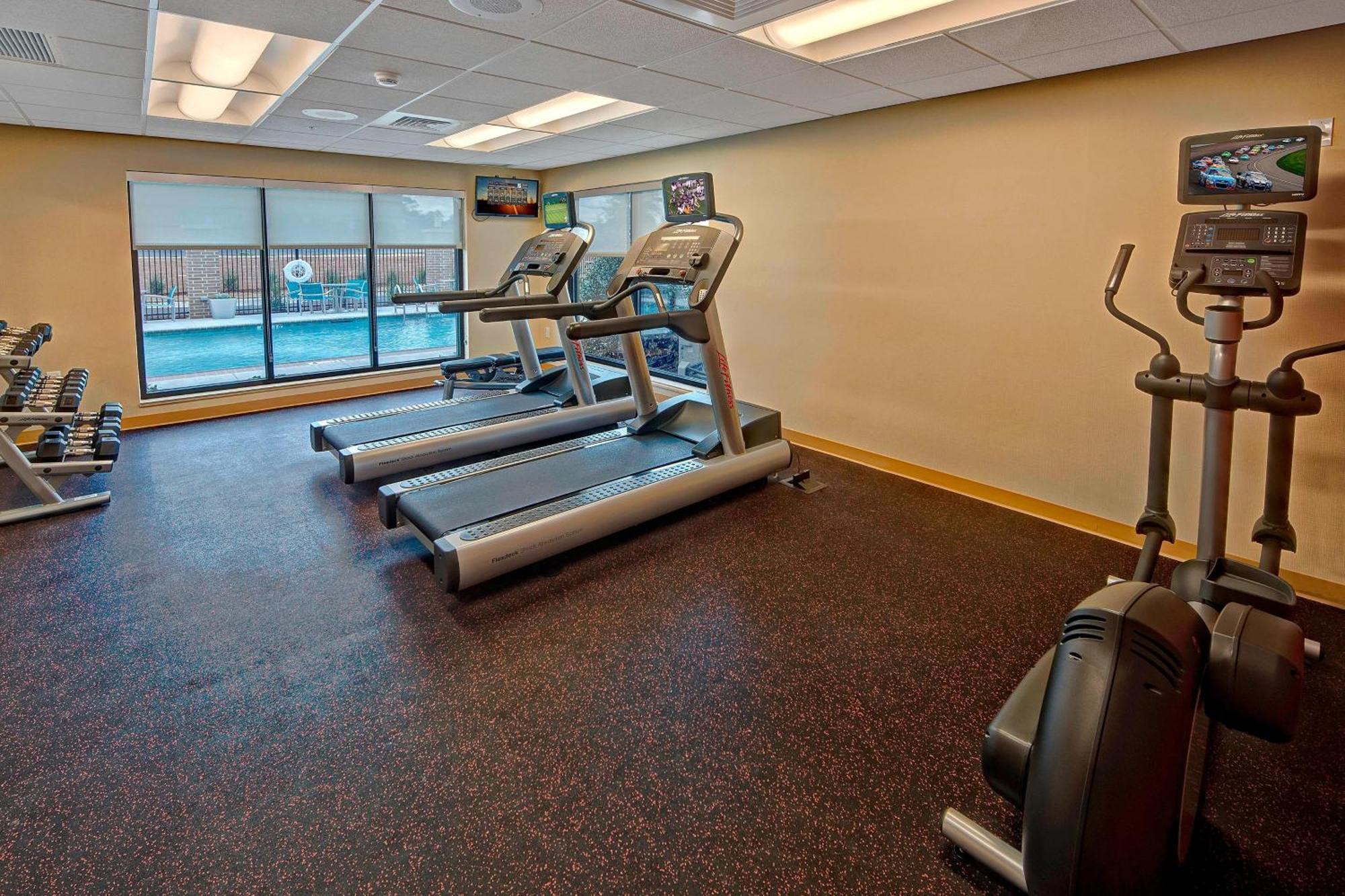 Towneplace Suites By Marriott Hattiesburg Esterno foto